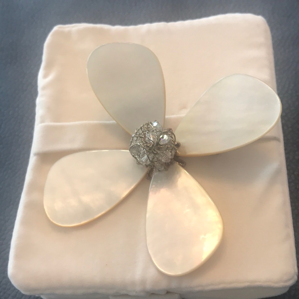 Tacori Ladies Pin